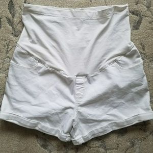 Liz Lange Maternity Shorts